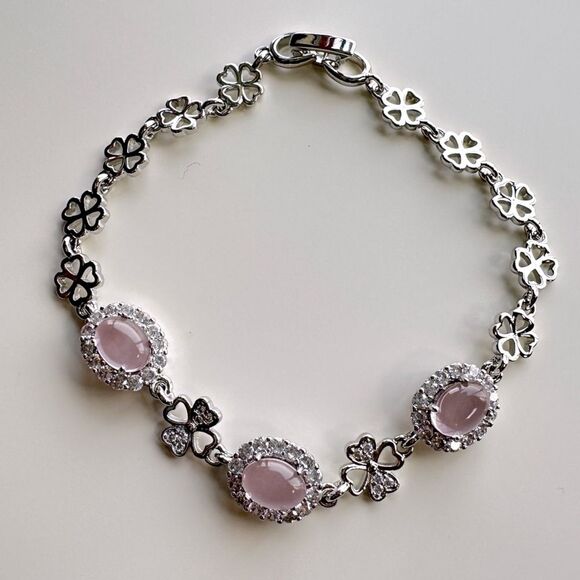 NEW - White Gold Plated 7.5" Bracelet w/ Pink Crystal CZ & Pave Clove Flower - Picture 10 of 10